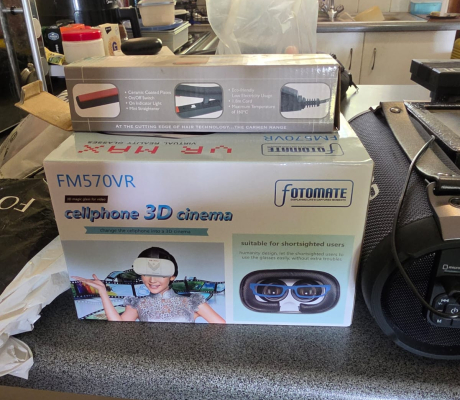 (M47) Cellphone cinema