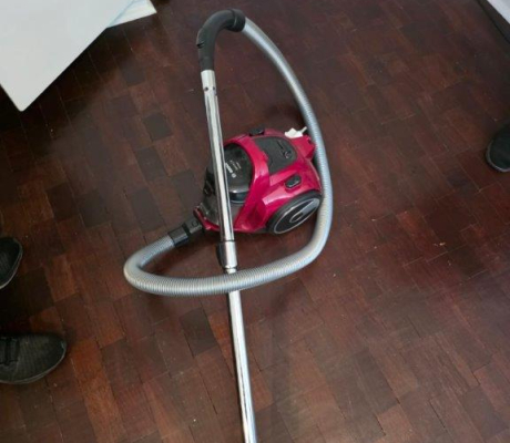 (BI25) Bosch vacuum
