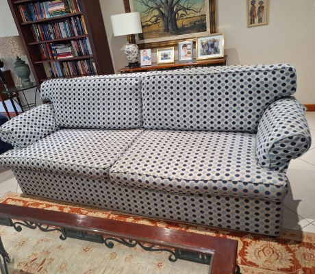 STUNNING COUCH - NEWLY RECOVERED