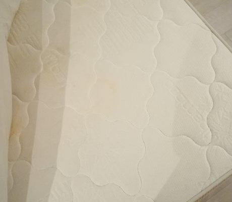 PRESIDENT BOX TOP KING SIZE BED - R3000 (S KRUGERSDORP)